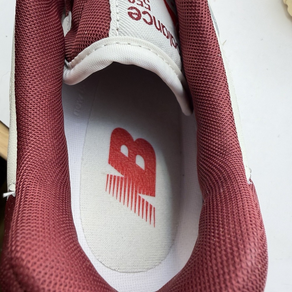 NIB NEW BALANCE 550 WHITE/RED BB550EMR Sea Salt/True Red Mens Sz 12 $110 - Picture 8 of 9